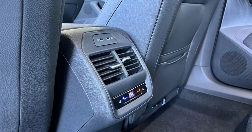 Skoda Superb cena 229000 przebieg: 10, rok produkcji 2024 z Radzymin małe 301